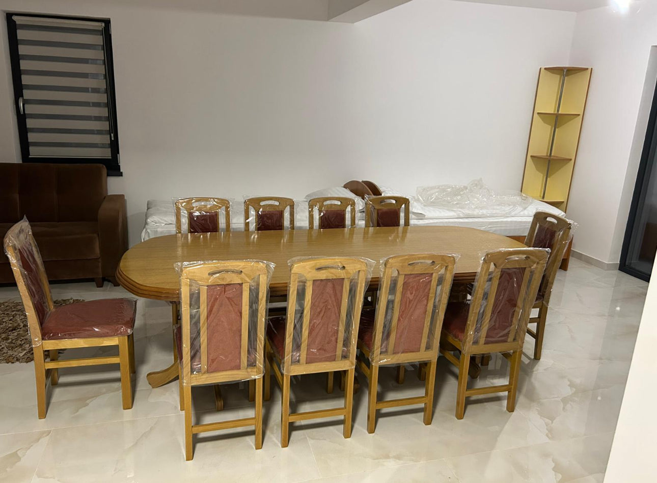 Set Masă și 12 Scaune, Lemn Masiv, nuanță STEJAR
