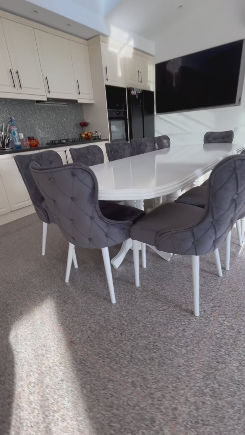 Set Masa si 12 Scaune, Chicago, Alb&Gri